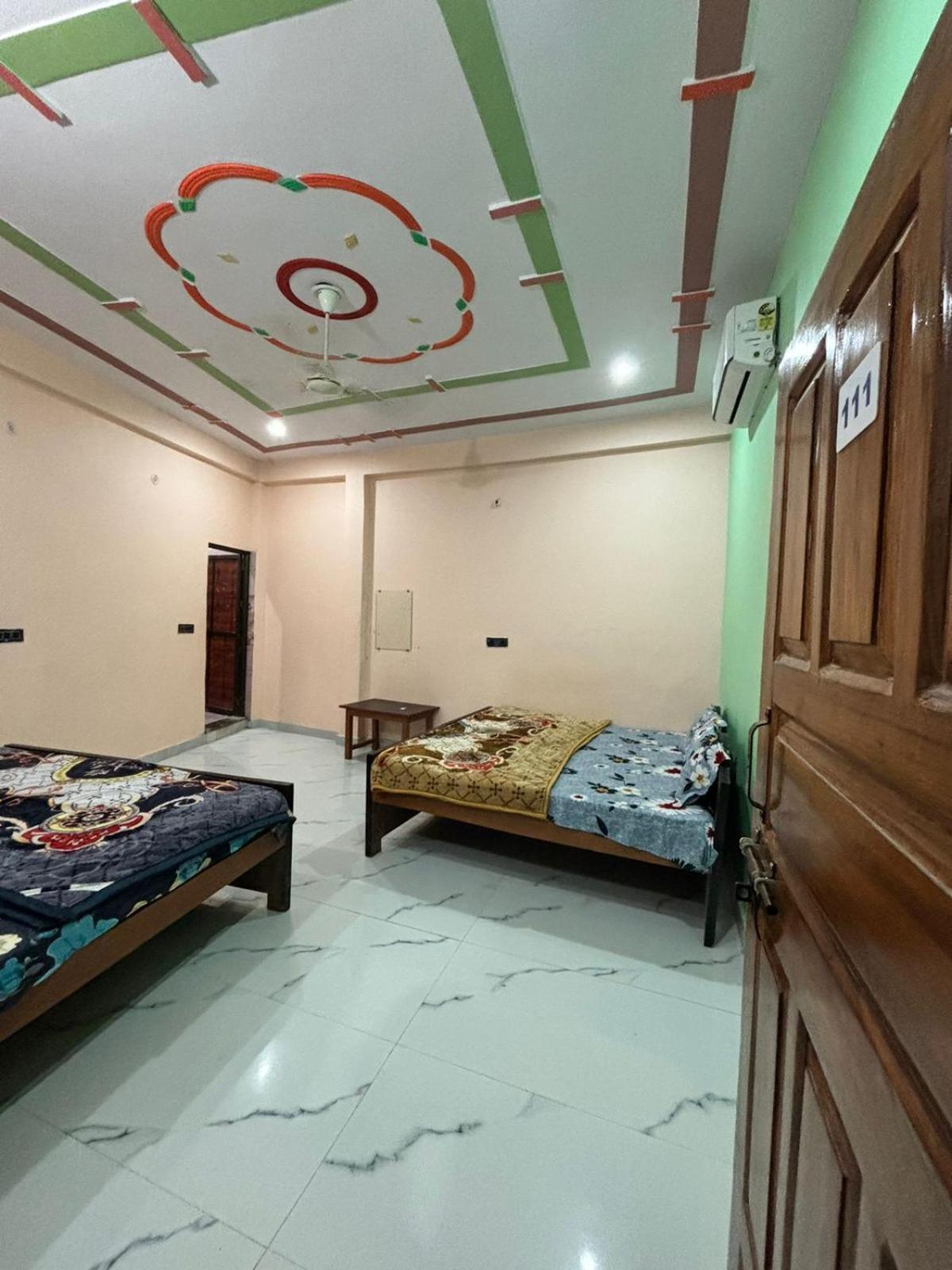 Chandrika Palace 500 Meter From Ayodhya Railway And Ram Mandir 외부 사진